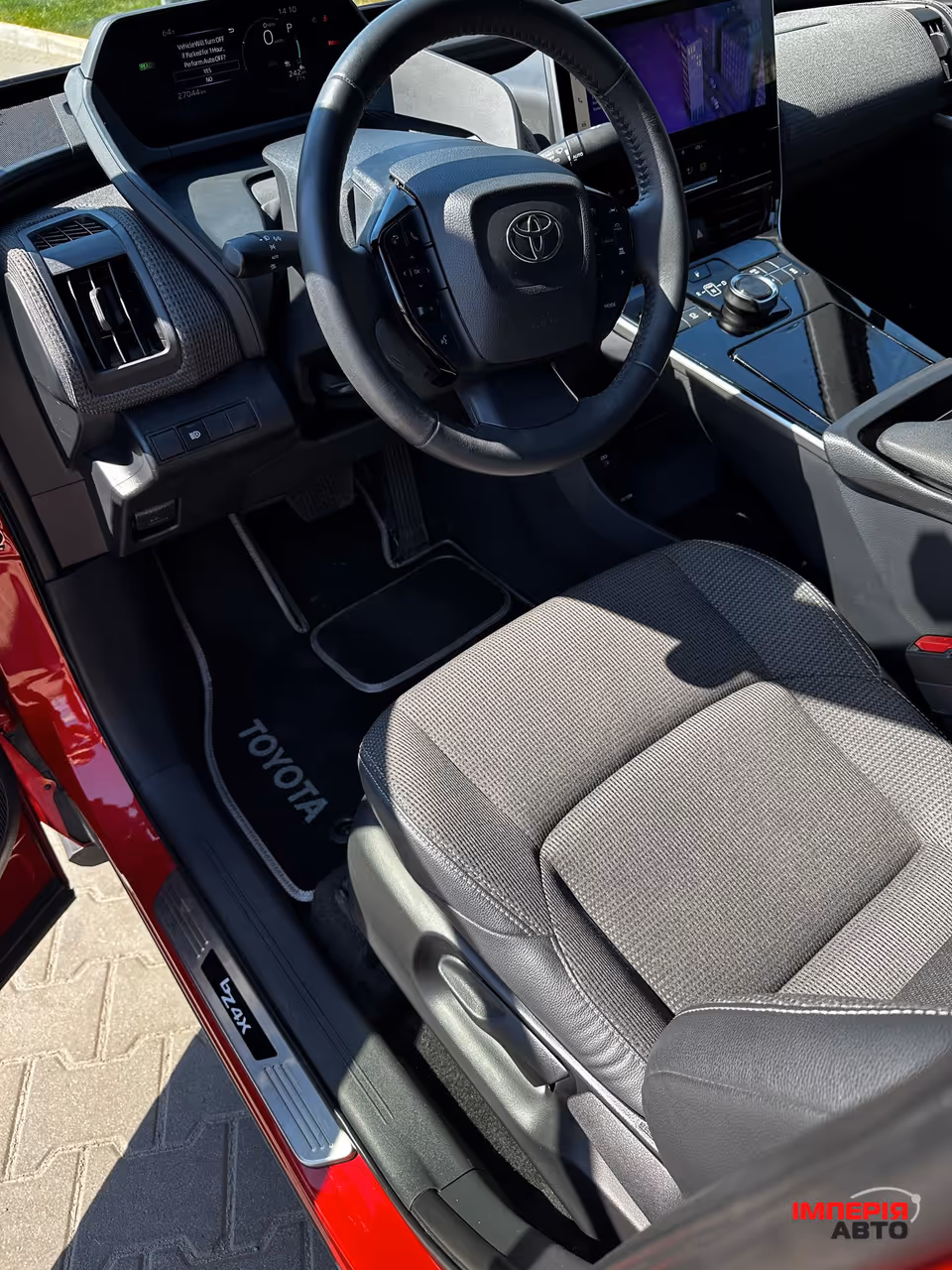 Toyota bZ4X - фото 26