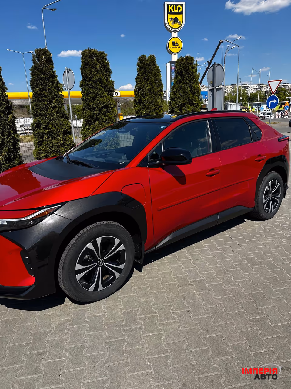 Toyota bZ4X - фото 3