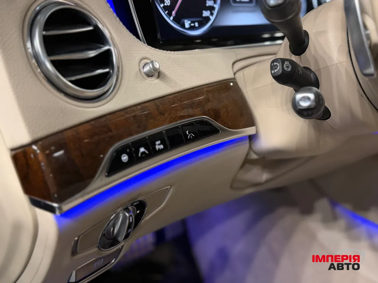 Mercedes-Benz S-Класс - фото 35