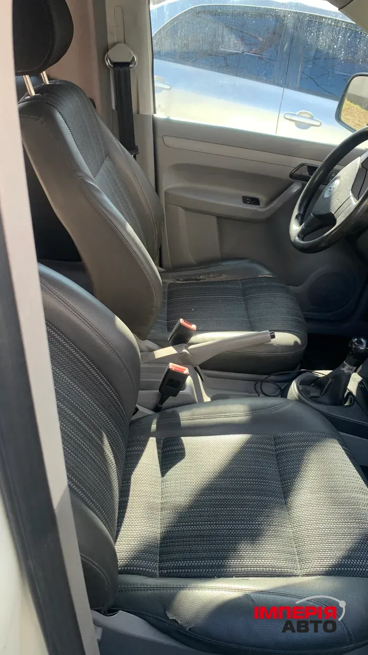 Volkswagen Caddy - фото 7