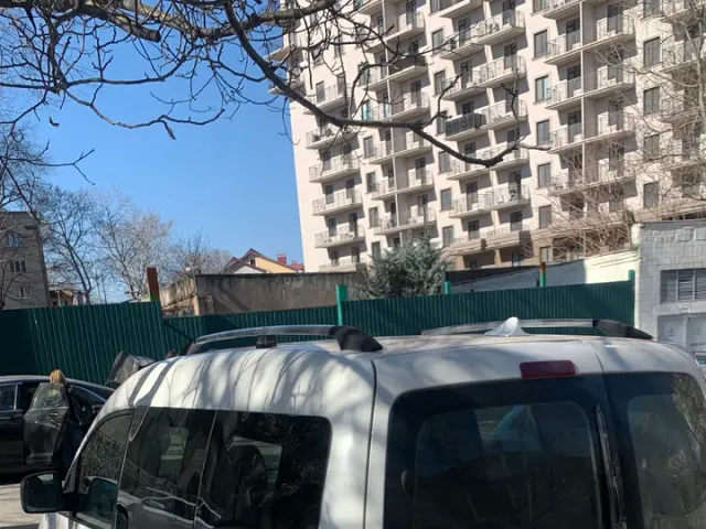 Volkswagen Caddy - фото 2