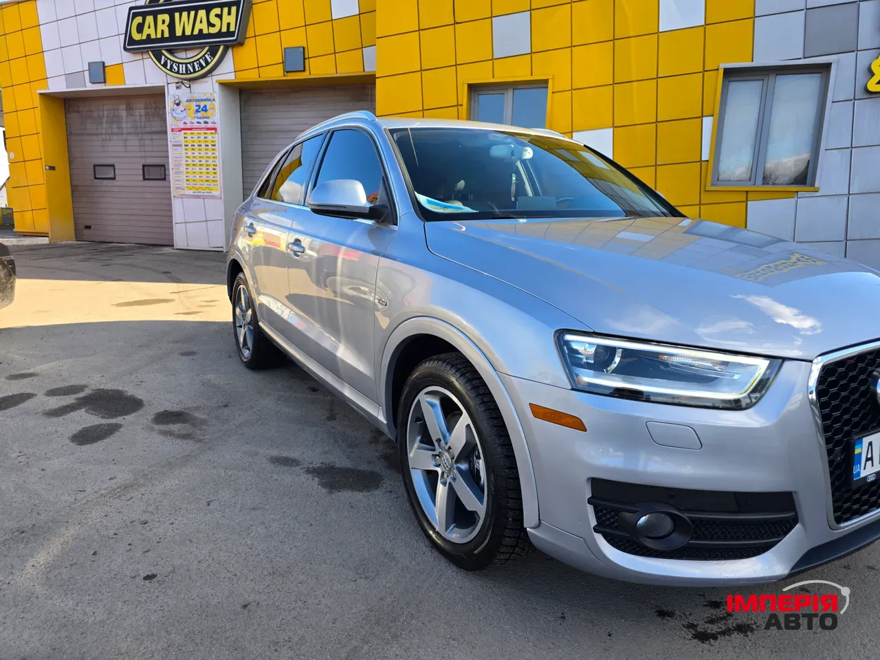 Audi Q3 - фото 18