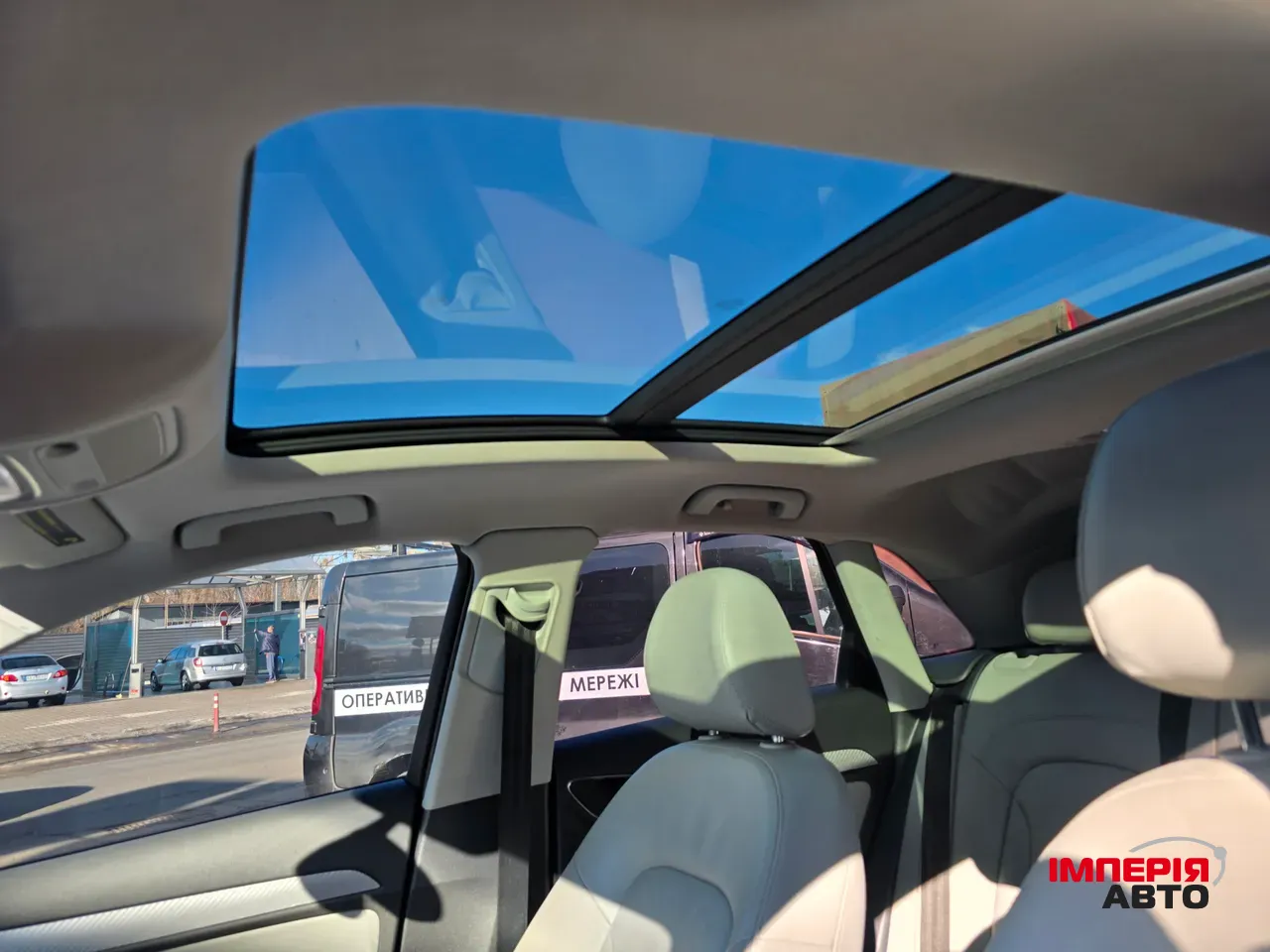 Audi Q3 - фото 7