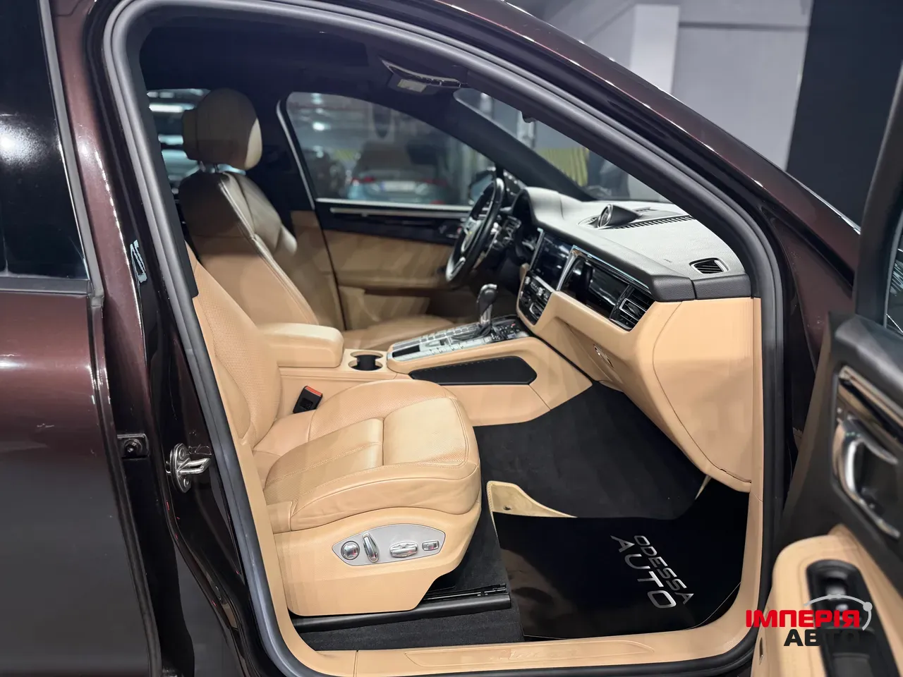 Porsche Macan - фото 33