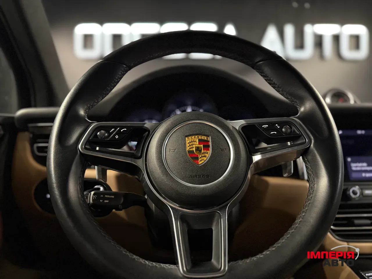 Porsche Macan - фото 15