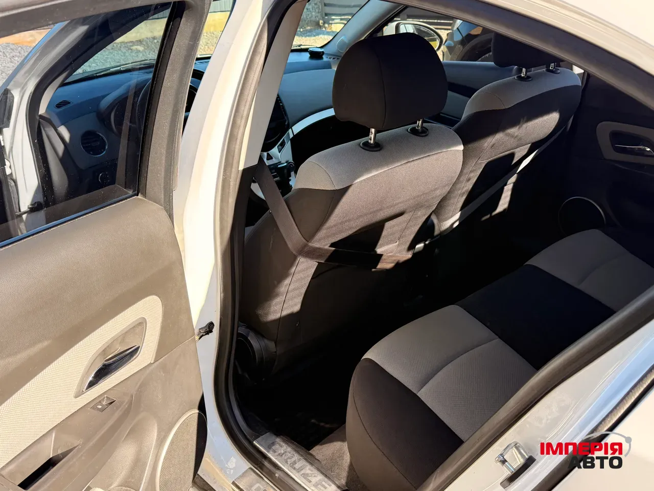 Chevrolet Cruze - фото 7