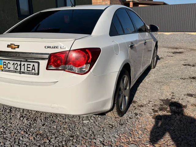 Chevrolet Cruze - фото 4