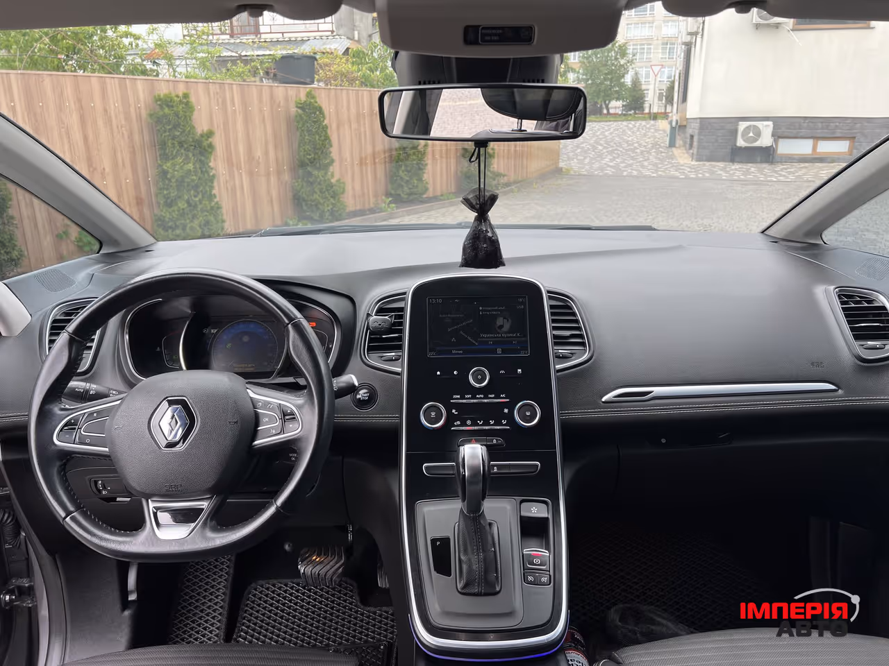Renault Scenic - фото 33