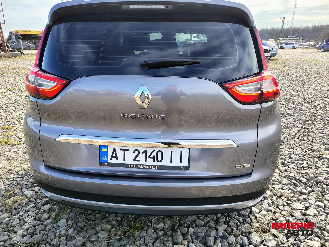 Renault Scenic - фото 8