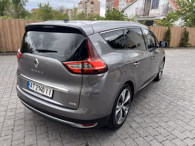 Renault Scenic - фото 4