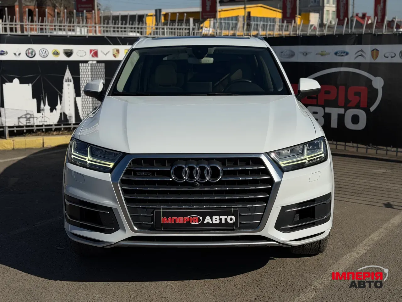 Audi Q7 - фото 4