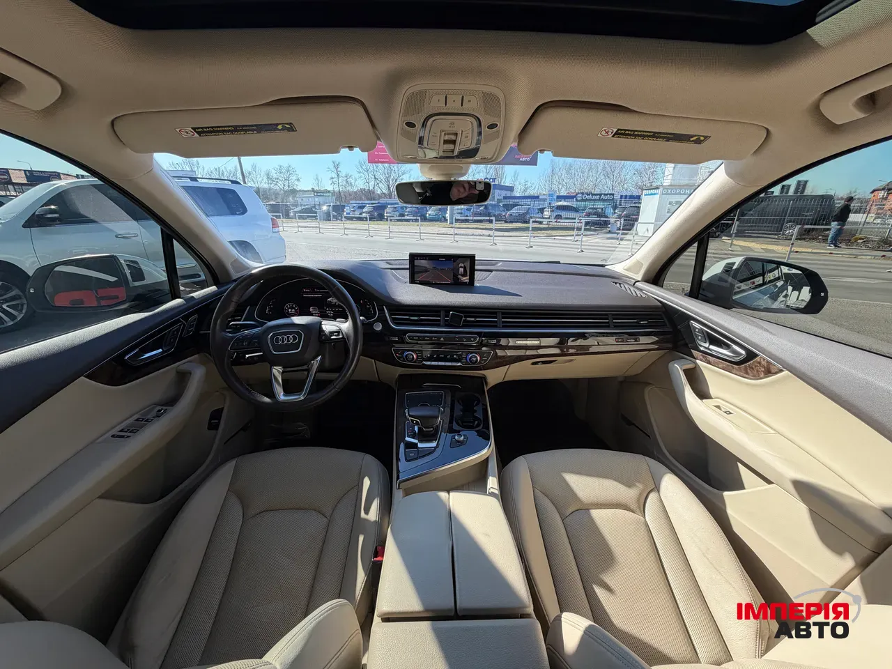 Audi Q7 - фото 8