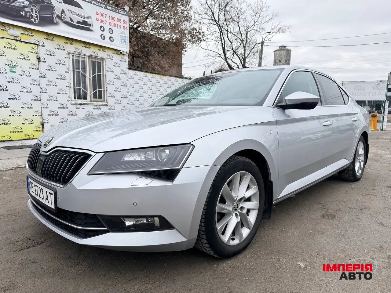 Skoda Superb - фото 2