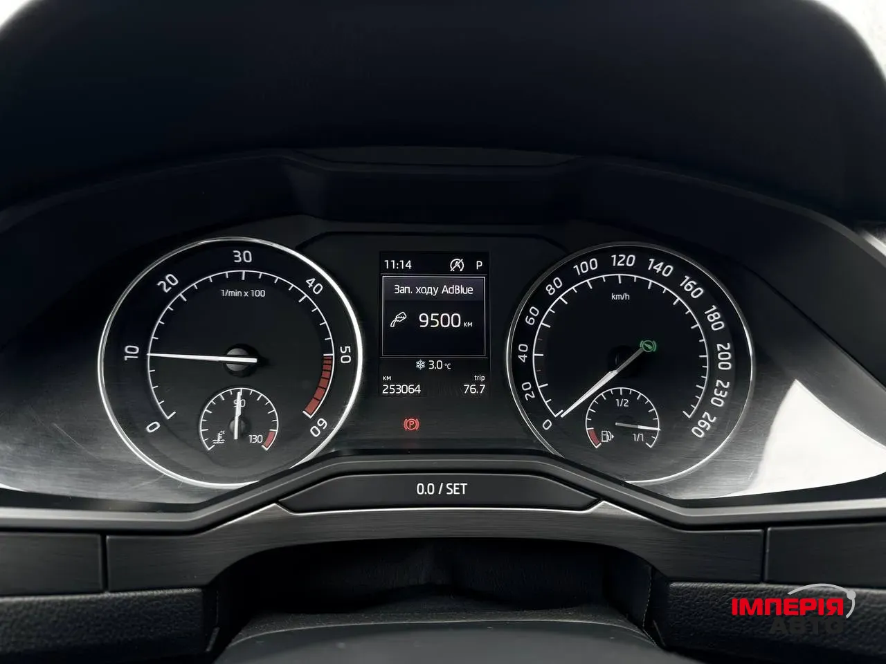 Skoda Superb - фото 12