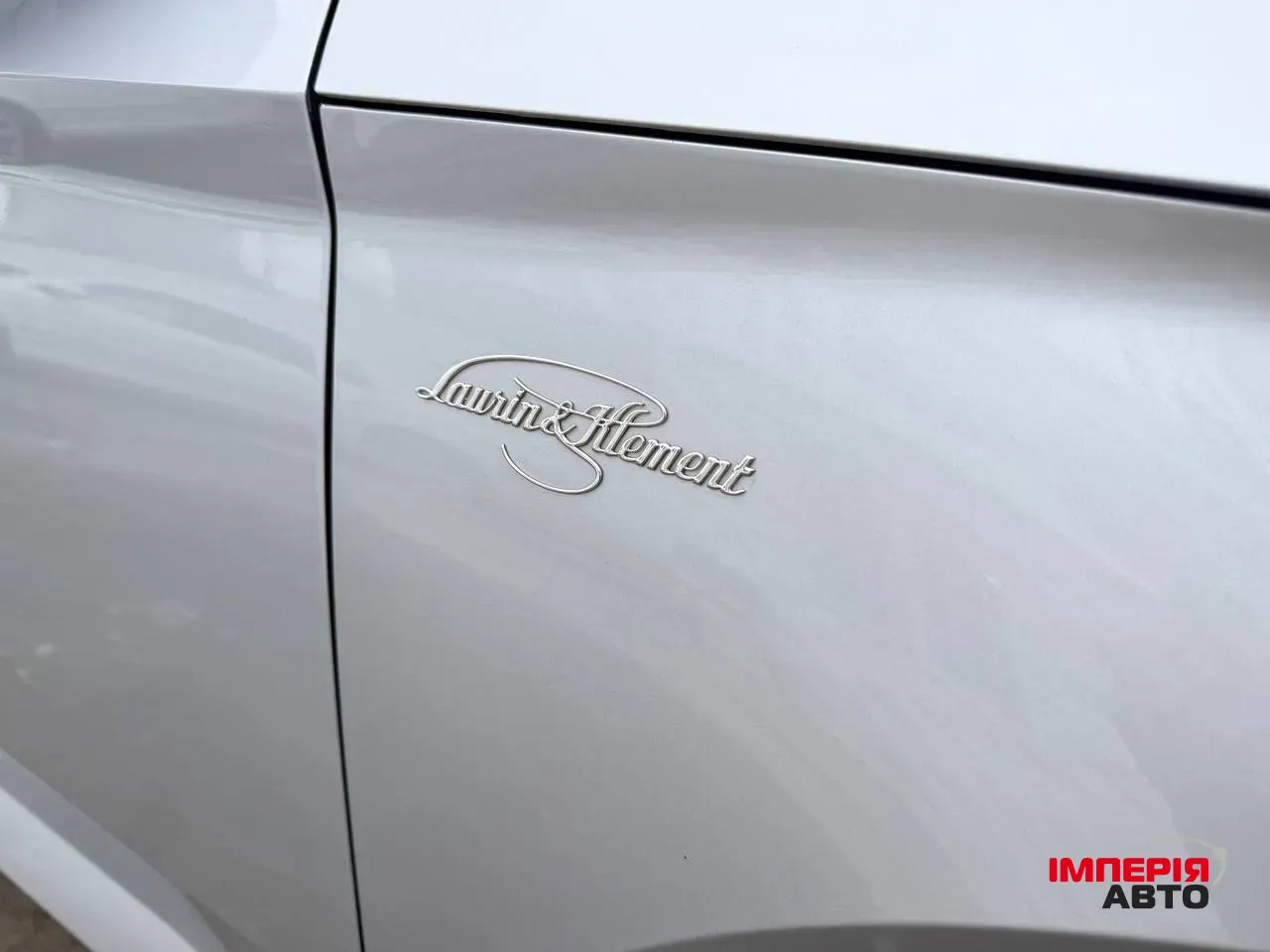 Skoda Superb - фото 8