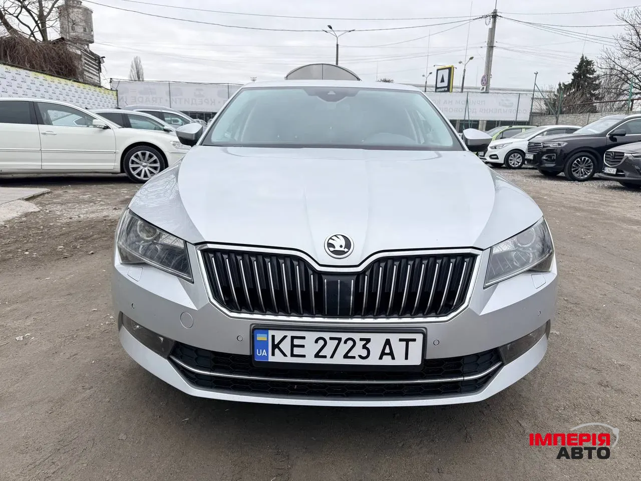 Skoda Superb - фото 3