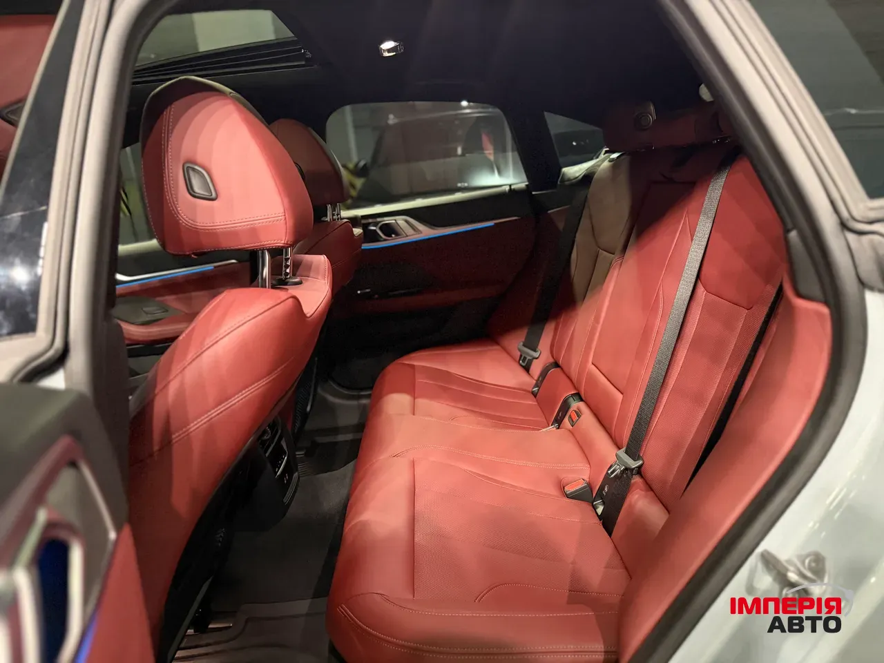 BMW i4 - фото 27