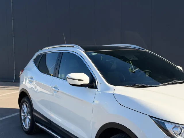 Nissan Qashqai - фото 5