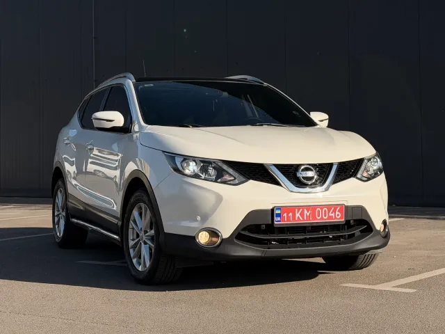 Nissan Qashqai - фото 1