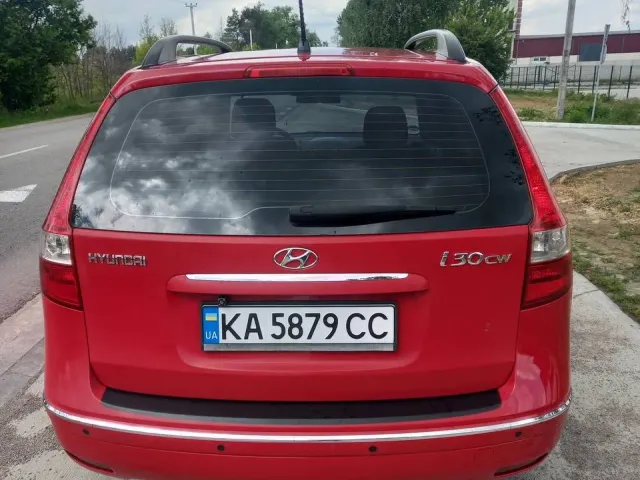Hyundai i30 - фото 2