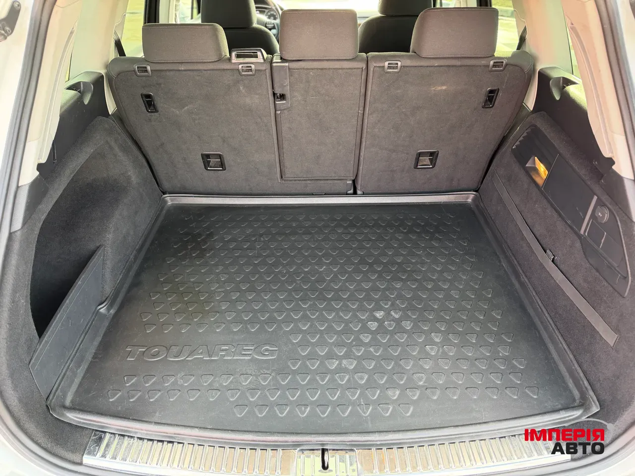 Volkswagen Touareg - фото 19
