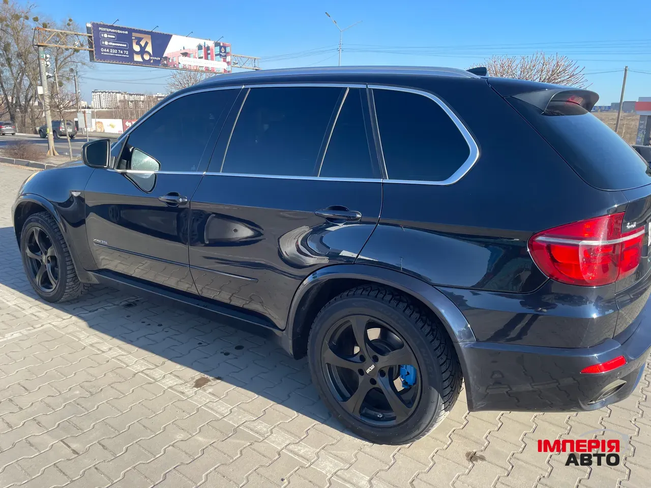 BMW X5 - фото 2