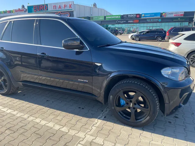 BMW X5 - фото 3