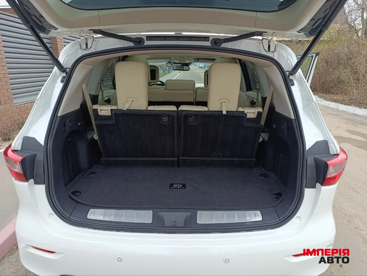 Infiniti QX60 - фото 7