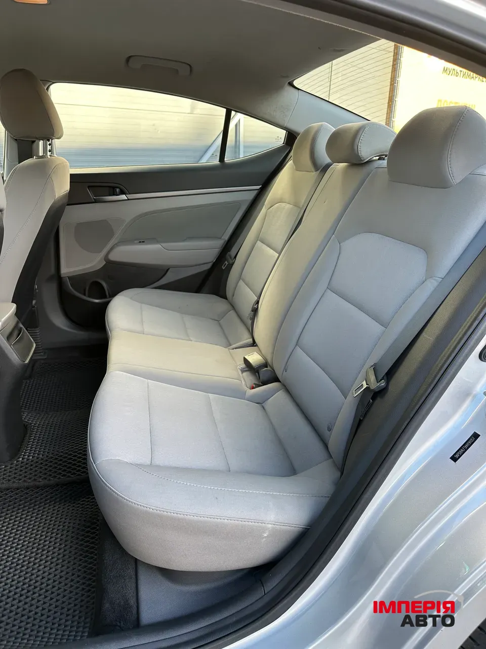 Hyundai Elantra - фото 20