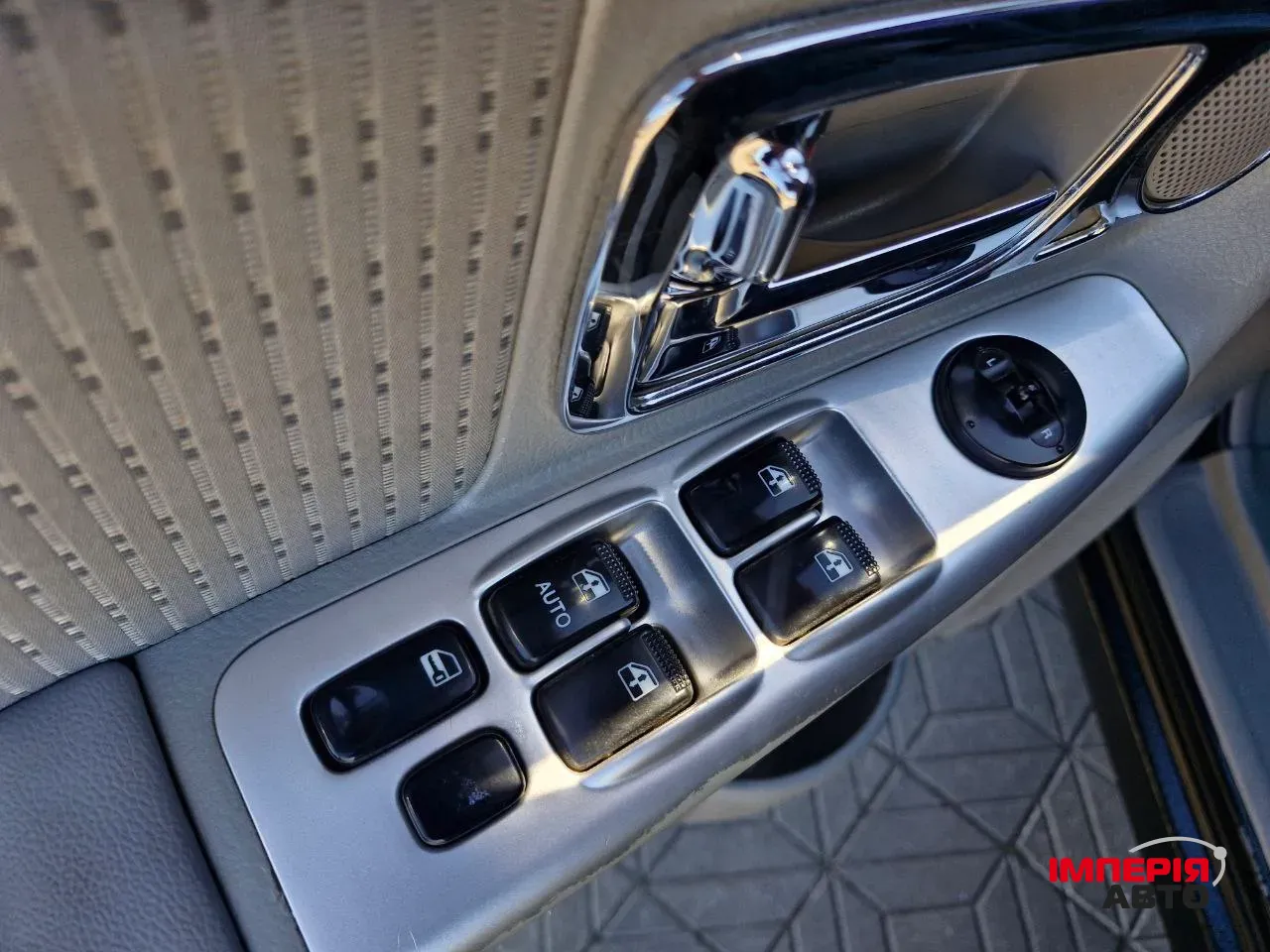 Kia Cerato - фото 7