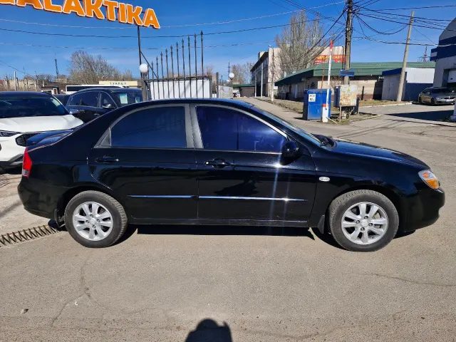 Kia Cerato - фото 4