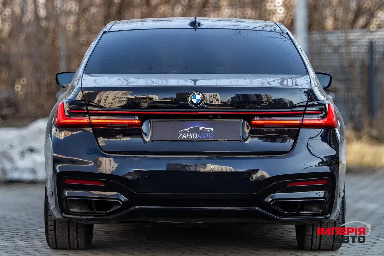 BMW 7 серії - фото 23