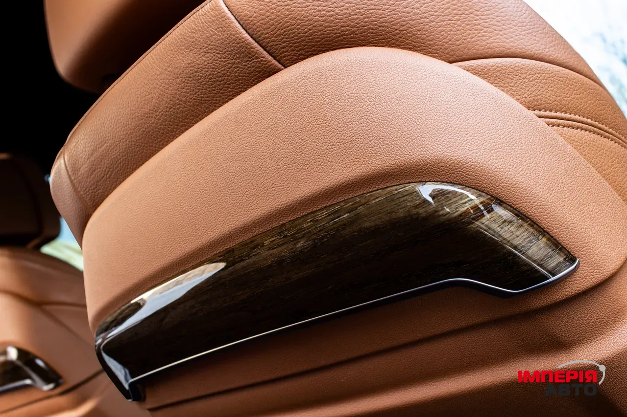 BMW 7 серії - фото 67