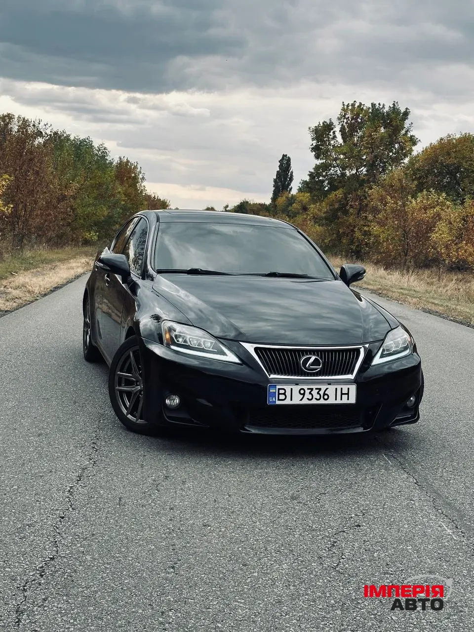 Lexus IS - фото 1