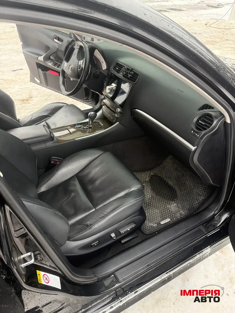 Lexus IS - фото 35