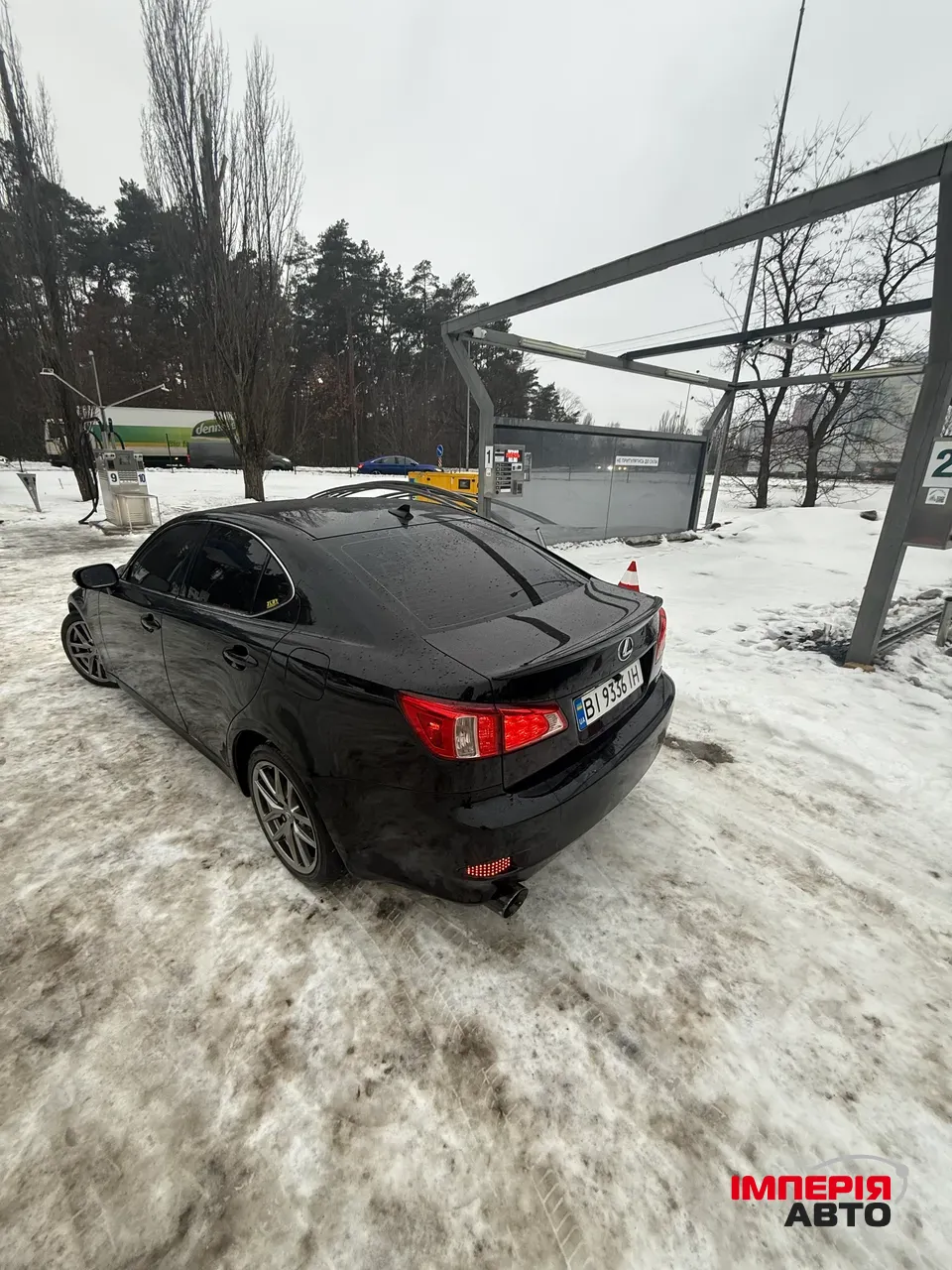 Lexus IS - фото 8