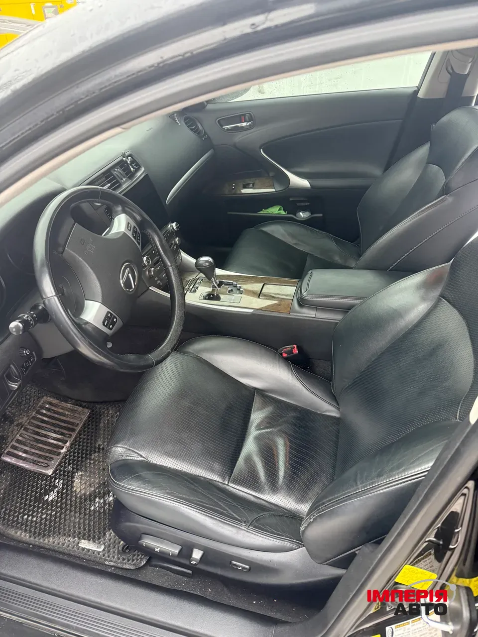 Lexus IS - фото 37