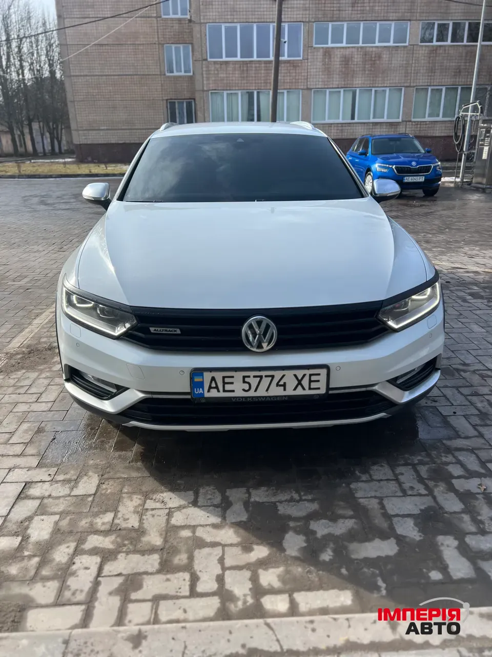 Volkswagen Passat - фото 2