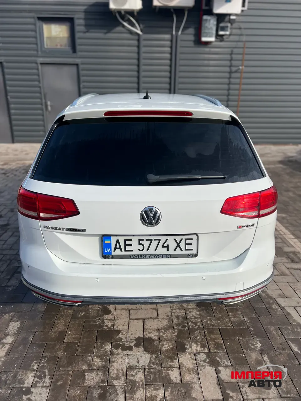 Volkswagen Passat - фото 12