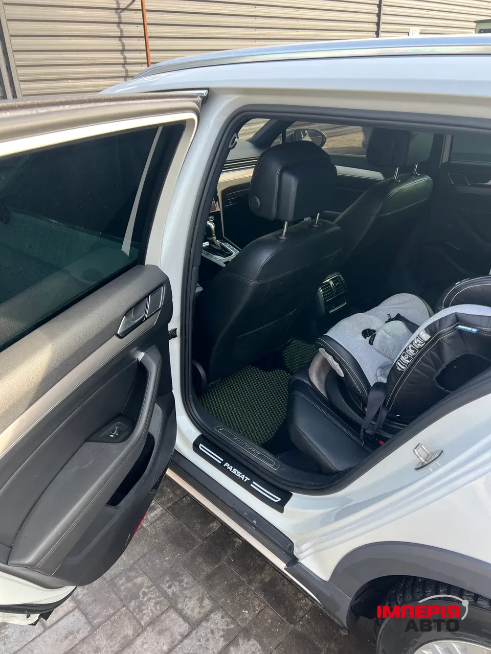 Volkswagen Passat - фото 27