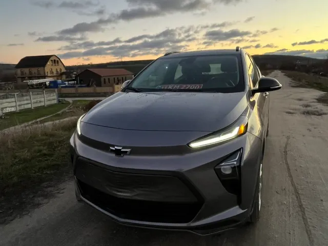 Chevrolet Bolt EUV - фото 4