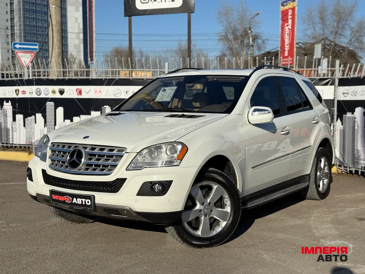 Mercedes-Benz M-Класс - фото 1