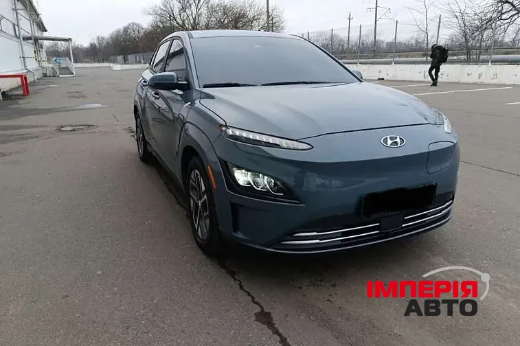 Hyundai Kona - фото 1