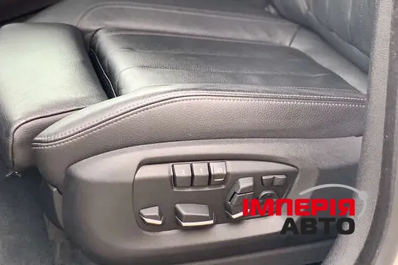 BMW X5 - фото 12