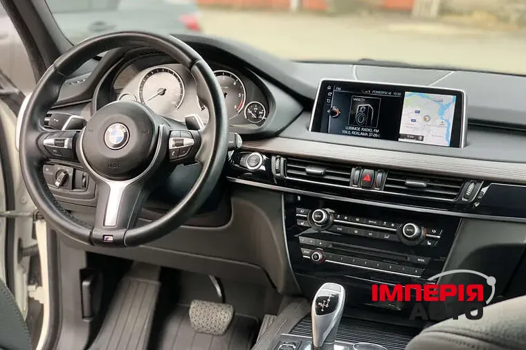 BMW X5 - фото 13