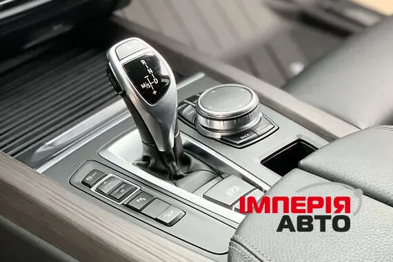 BMW X5 - фото 16