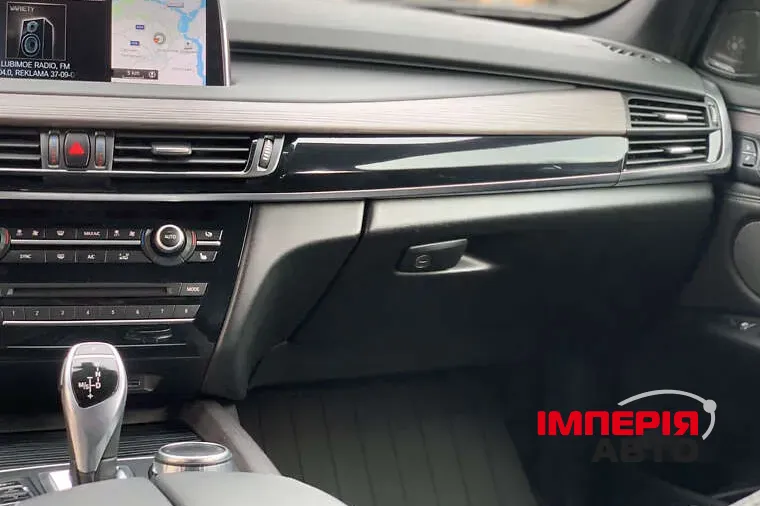 BMW X5 - фото 15