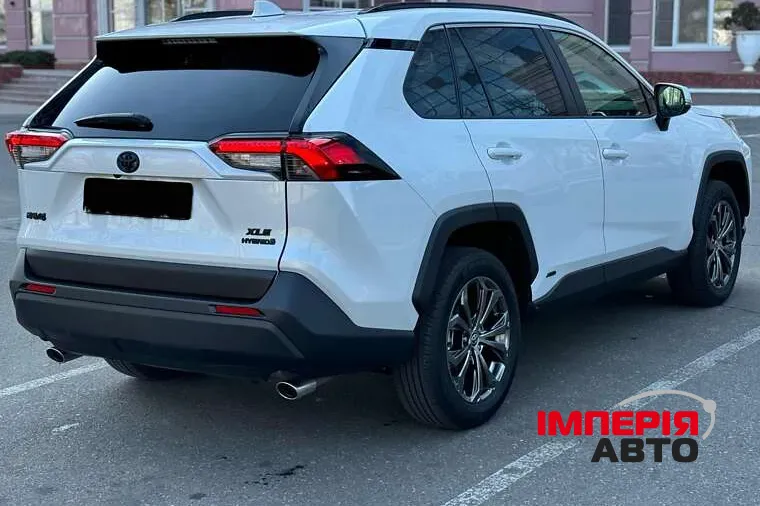 Toyota RAV4 - фото 22