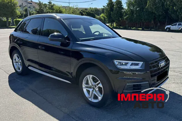 Audi Q5 - фото 3