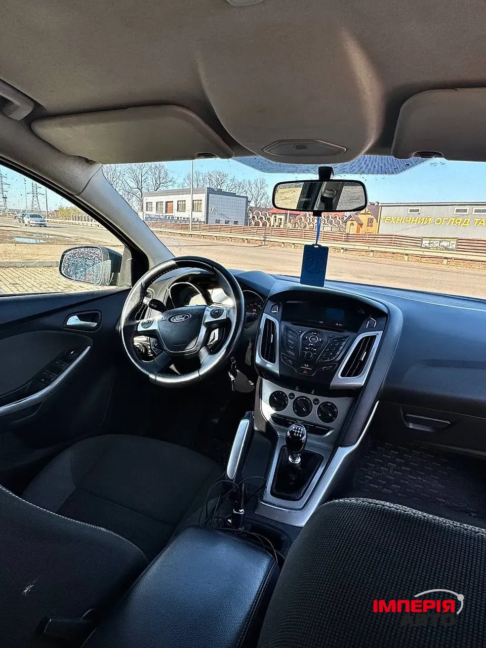 Ford Focus - фото 5